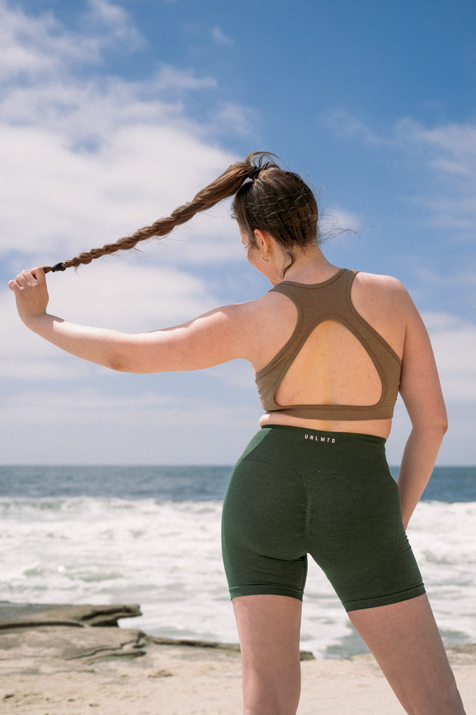 Mocha Bliss Seamless Open Back Sports Bra - UNLMTD Active + Lounge